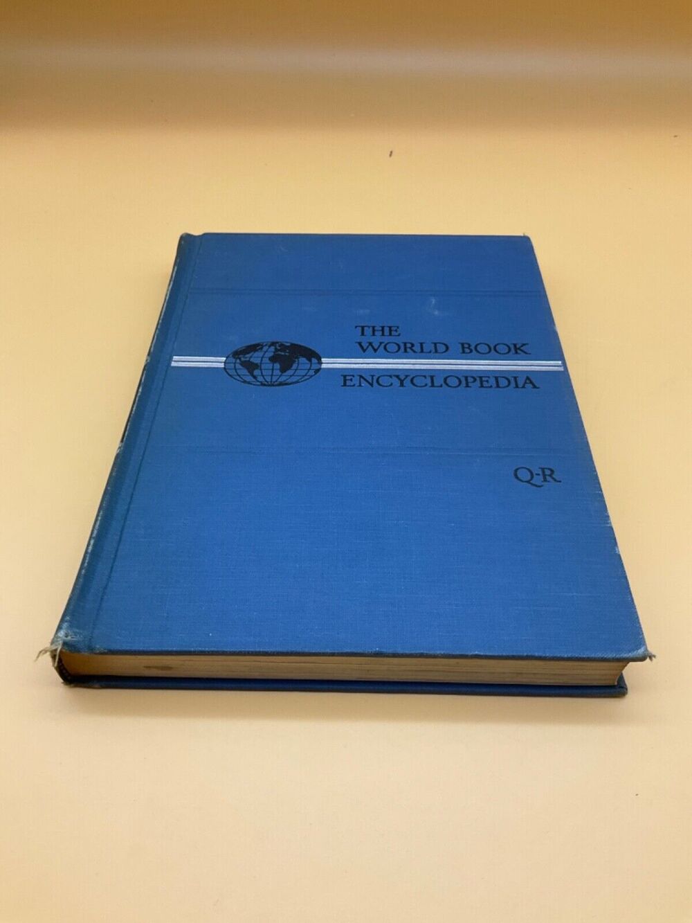 1961 World Book Encyclopedia Vol 15 “Q-R” Vintage Hardcover, Field Enterprises